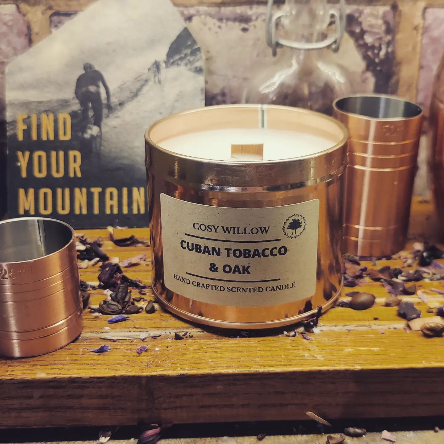 Tobacco & Oak Premium Rose Gold Candle Tin - 20CL